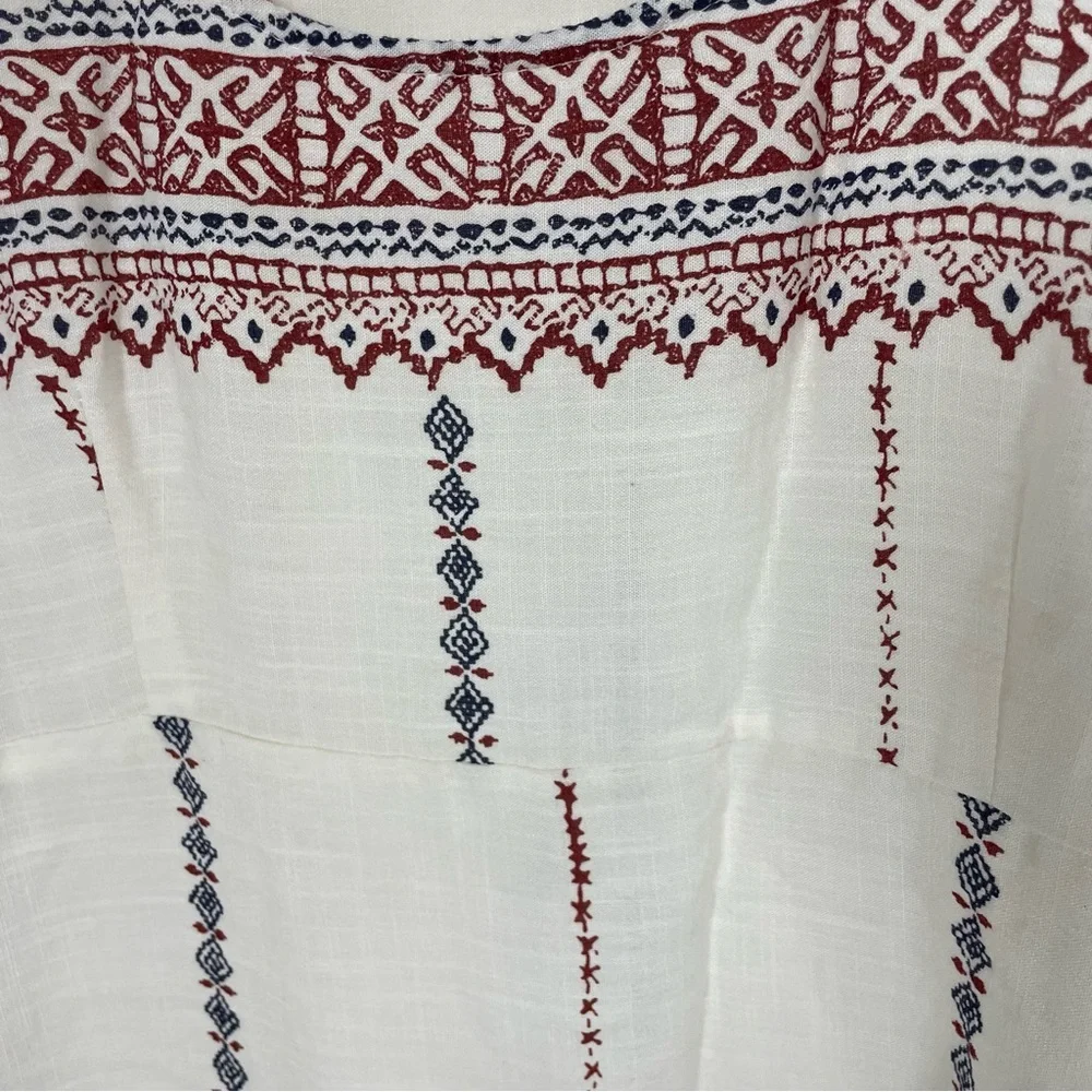 Yak & Yeti Sleeveless White Patterned Dress,‎ S